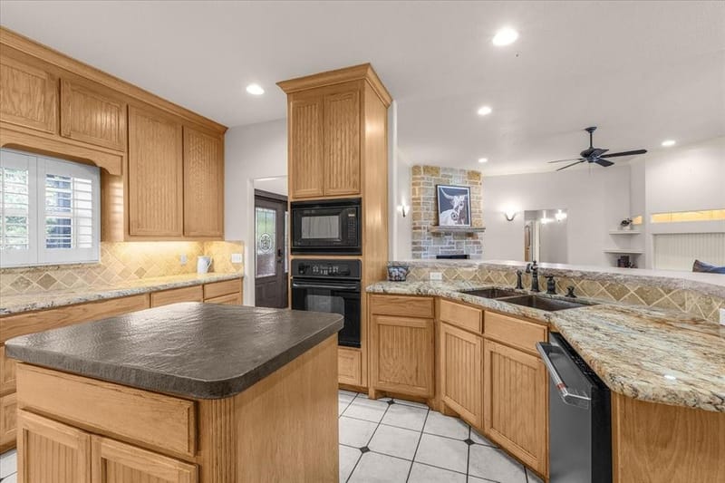 2405 Cold Springs Road, Weatherford TX 76088 - Photo 6