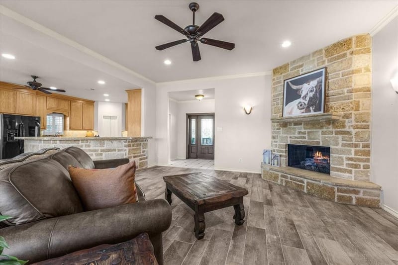 2405 Cold Springs Road, Weatherford TX 76088 - Photo 9