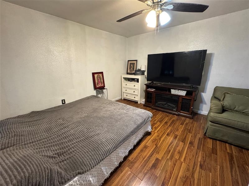 407 S Garrett Avenue, Dallas TX 75223 - Photo 9
