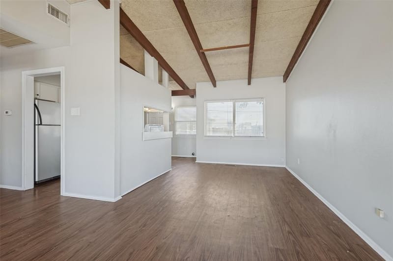2686 Roger Williams Drive, Irving TX 75061 - Photo 6