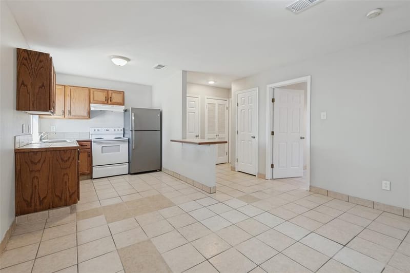 2686 Roger Williams Drive, Irving TX 75061 - Photo 15