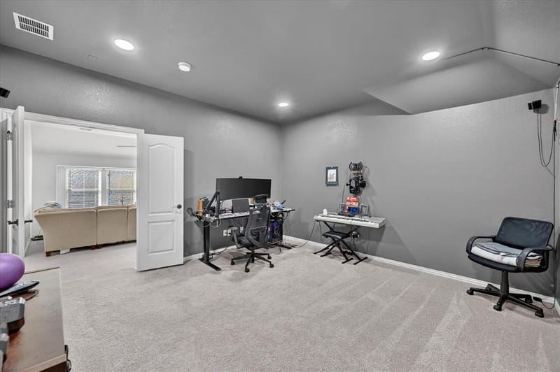 457 Wolf Creek Drive, Waxahachie TX 75165 - Photo 33