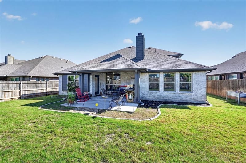 457 Wolf Creek Drive, Waxahachie TX 75165 - Photo 35