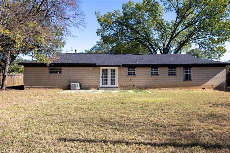 5920 Tourist Drive, North Richland Hills TX 76117 - Photo 5