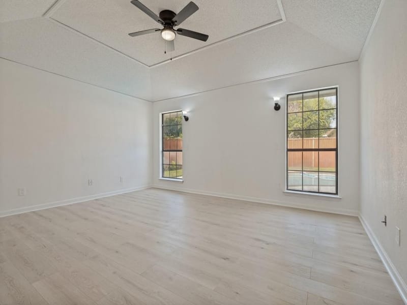 629 Bent Creek Drive, DeSoto TX 75115 - Photo 11