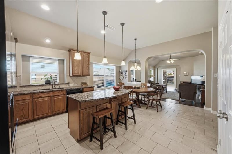 5132 Welara Drive, Grand Prairie TX 75052 - Photo 11