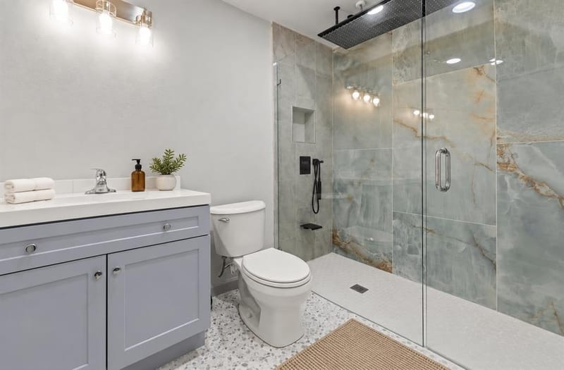 1207 E Russell Avenue, Carrollton TX 75006 - Photo 15