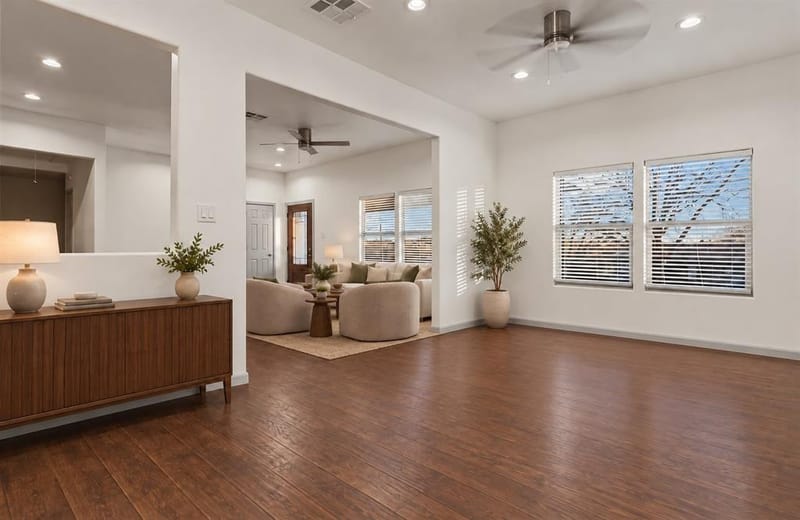 1207 E Russell Avenue, Carrollton TX 75006 - Photo 29