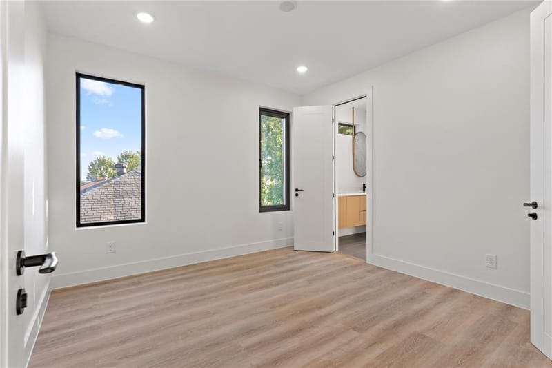 6720 Mabel Avenue, Dallas TX 75209 - Photo 24