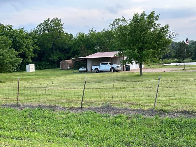 114 Earl Road, Sadler TX 76264 - Photo 16