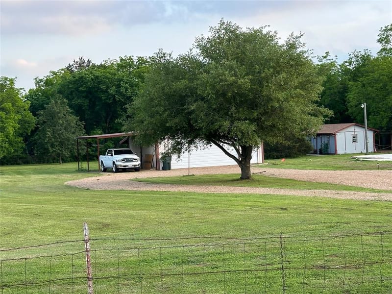 114 Earl Road, Sadler TX 76264 - Photo 14