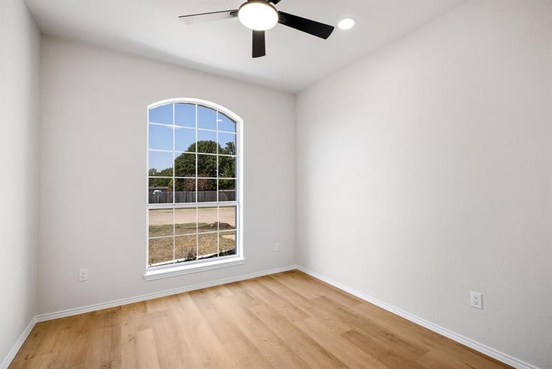 9415 Mayblossom Way, Dallas TX 75217 - Photo 19
