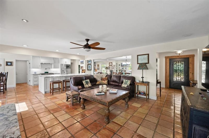 13666 Peyton Drive, Dallas TX 75240 - Photo 17