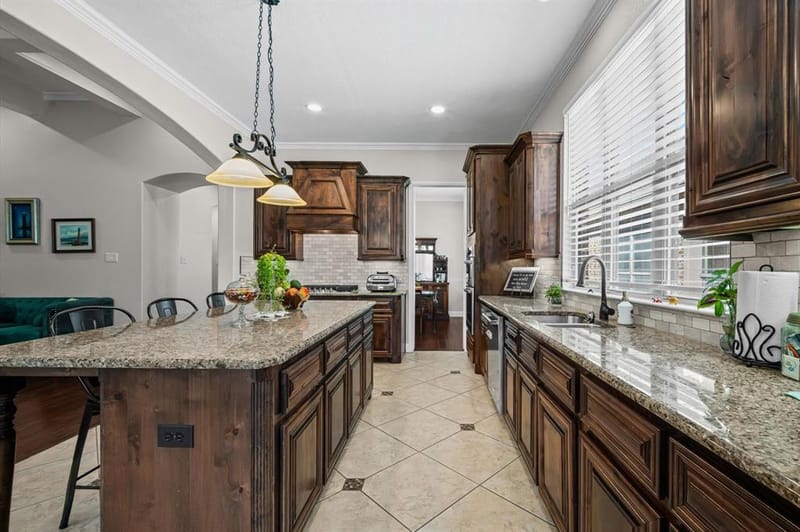 5665 Binbranch Lane, McKinney TX 75071 - Photo 6
