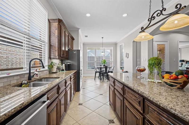 5665 Binbranch Lane, McKinney TX 75071 - Photo 8