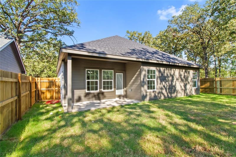 320 Double Bridge Road, Mabank TX 75156 - Photo 3