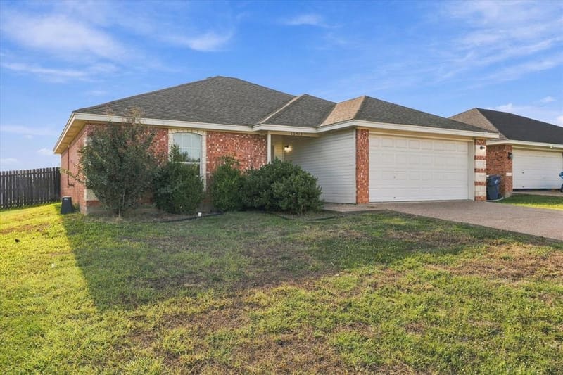 12312 Micah Drive, Waco TX 76708 - Photo 2