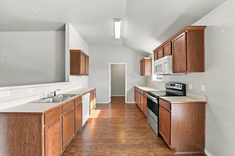 12312 Micah Drive, Waco TX 76708 - Photo 8