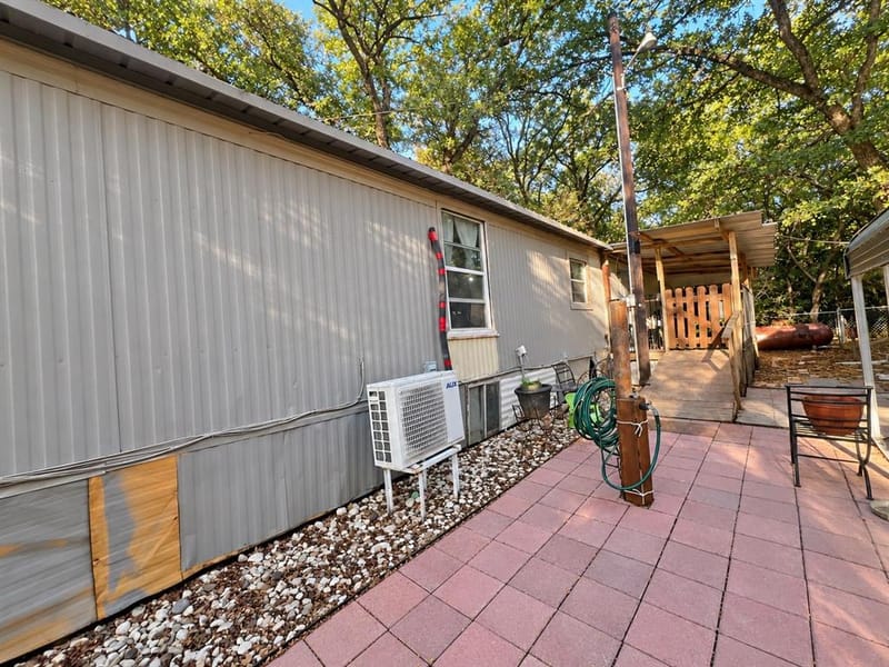 632 Cumberland Trail, Valley View TX 76272 - Photo 3