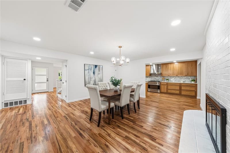 3905 Shady Valley Drive, Arlington TX 76013 - Photo 10