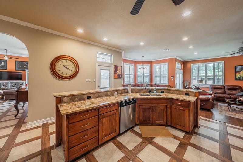 225 Sherry Lane, Burleson TX 76028 - Photo 9