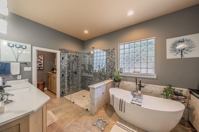 225 Sherry Lane, Burleson TX 76028 - Photo 19