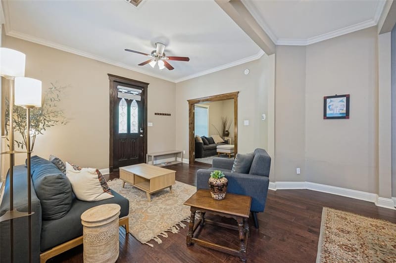 820 W Eigth Street, Dallas TX 75208 - Photo 3