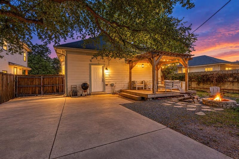 820 W Eigth Street, Dallas TX 75208 - Photo 24