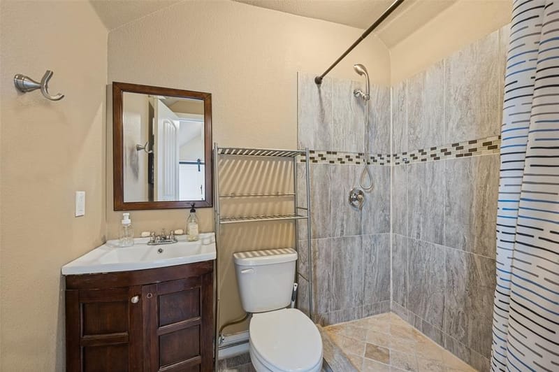 820 W Eigth Street, Dallas TX 75208 - Photo 19