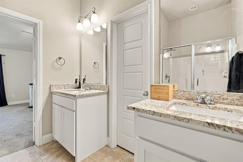 425 Stoneridge Drive, Hillsboro TX 76645 - Photo 16