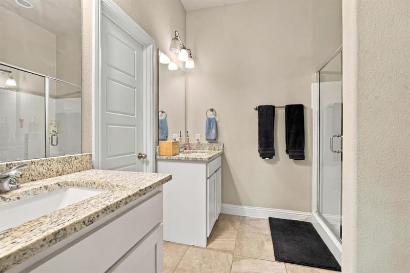 425 Stoneridge Drive, Hillsboro TX 76645 - Photo 18