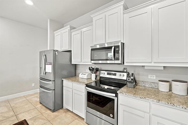 425 Stoneridge Drive, Hillsboro TX 76645 - Photo 11