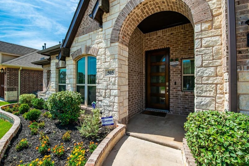 505 Livia Street, Burleson TX 76028 - Photo 3
