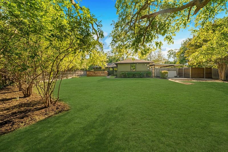 1631 Macmanus Drive, Dallas TX 75228 - Photo 27