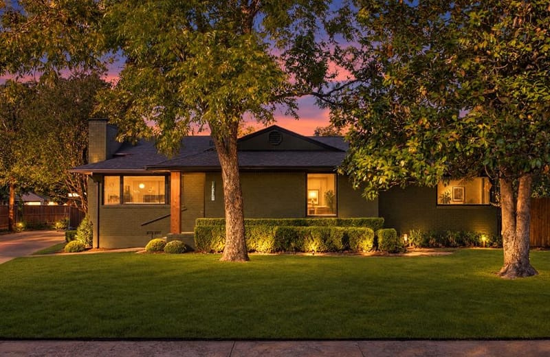 1631 Macmanus Drive, Dallas TX 75228