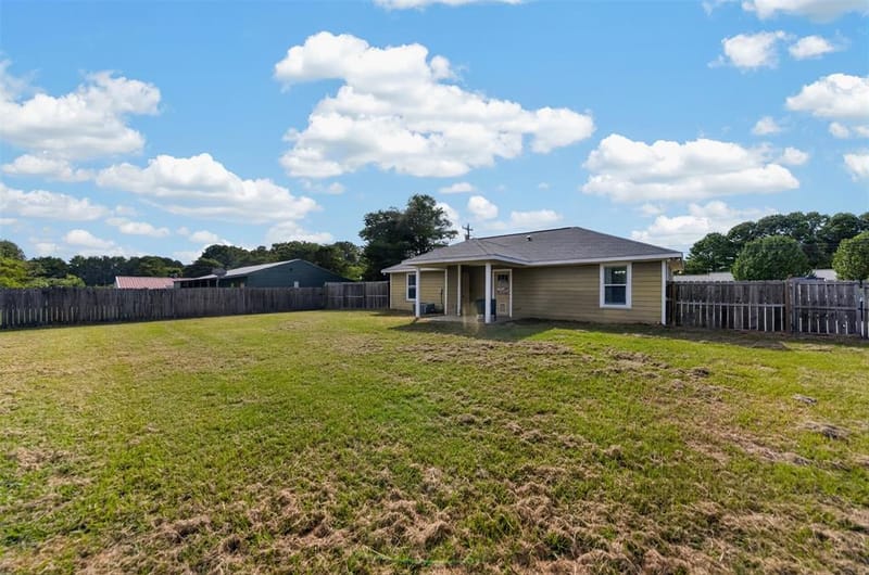 1054 Caroline, Bullard TX 75757 - Photo 17