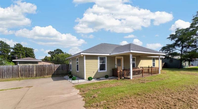 1054 Caroline, Bullard TX 75757 - Photo 3