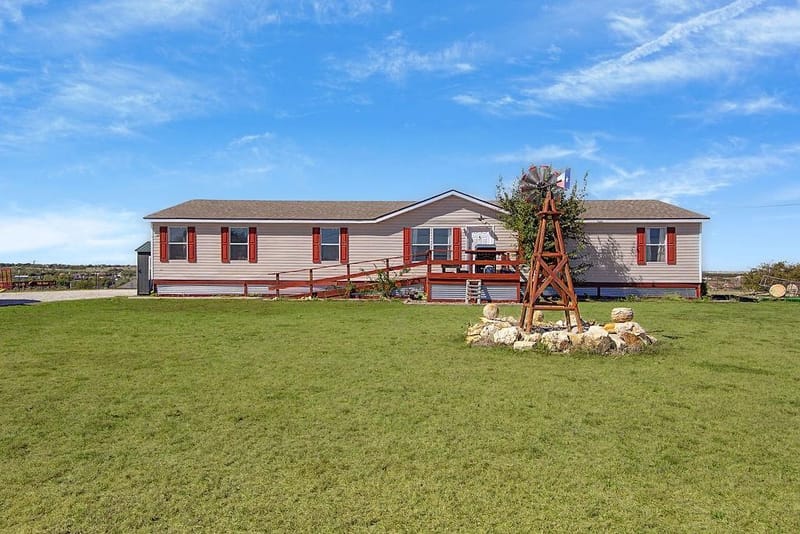 9217 Montana Street, Joshua TX 76058 - Photo 2