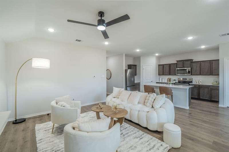 1842 Shady Elm Drive, Lancaster TX 75146 - Photo 4