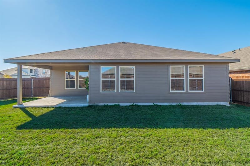1842 Shady Elm Drive, Lancaster TX 75146 - Photo 25