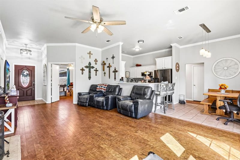 205 Quail Run, Aubrey TX 76227 - Photo 10