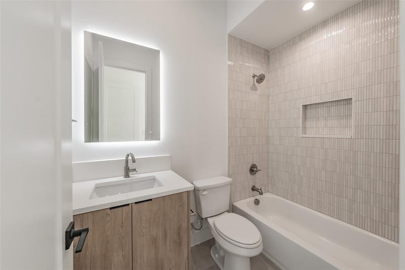 2523 Hondo Avenue # 103, Dallas TX 75219 - Photo 21