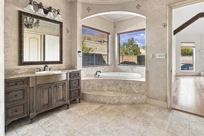 6649 Canyon Oaks Circle, Plano TX 75024 - Photo 22