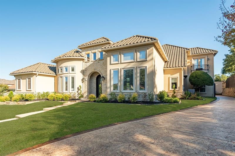 6649 Canyon Oaks Circle, Plano TX 75024 - Photo 3