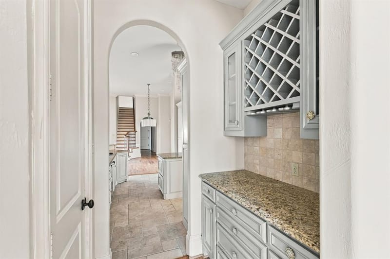 6649 Canyon Oaks Circle, Plano TX 75024 - Photo 9