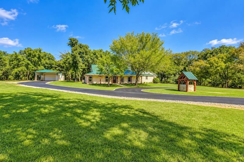 6201 E Fm 4, Grandview TX 76050 - Photo 2