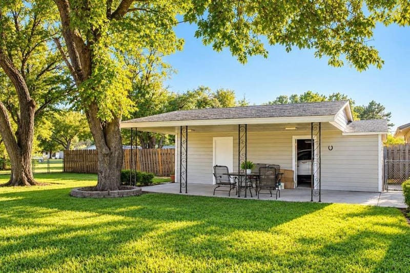 611 Rose Avenue, Cleburne TX 76033 - Photo 21