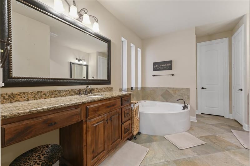 2723 Bondi Cove, Trophy Club TX 76262 - Photo 27