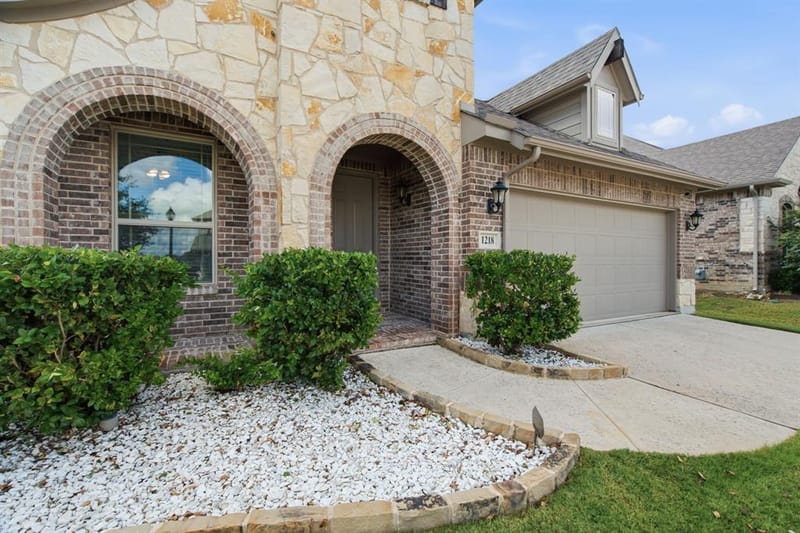 1218 Misty Ridge Drive, Justin TX 76247 - Photo 28
