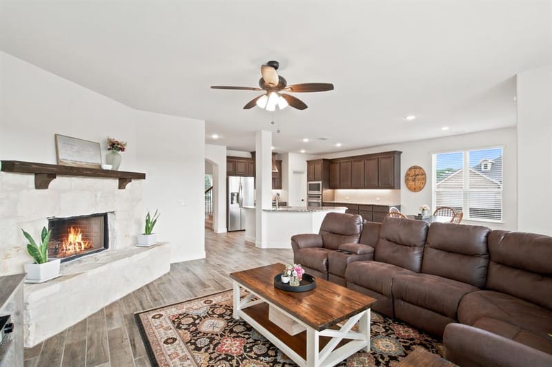 1218 Misty Ridge Drive, Justin TX 76247 - Photo 5